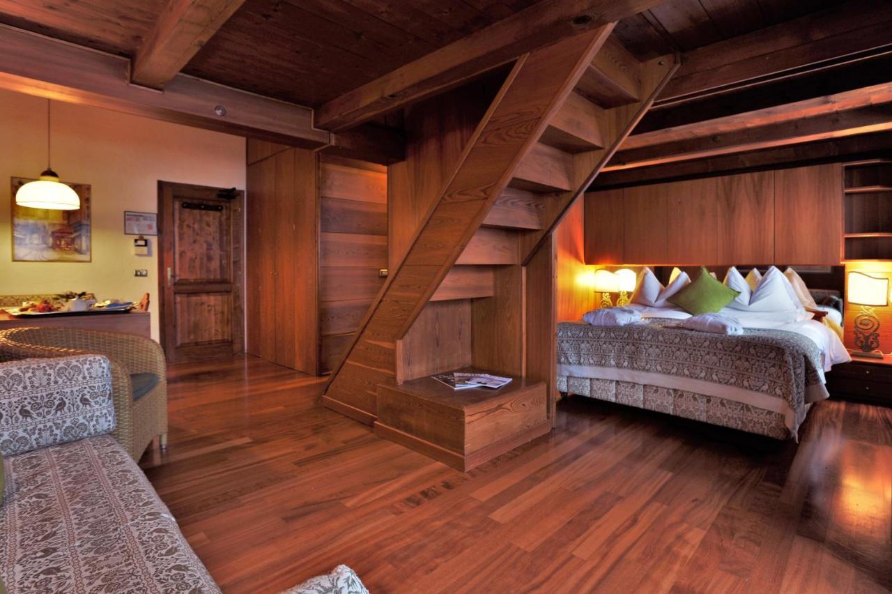 Hotel Mirage Cortina dʼAmpezzo Exterior foto