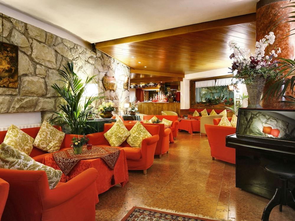 Hotel Mirage Cortina dʼAmpezzo Exterior foto