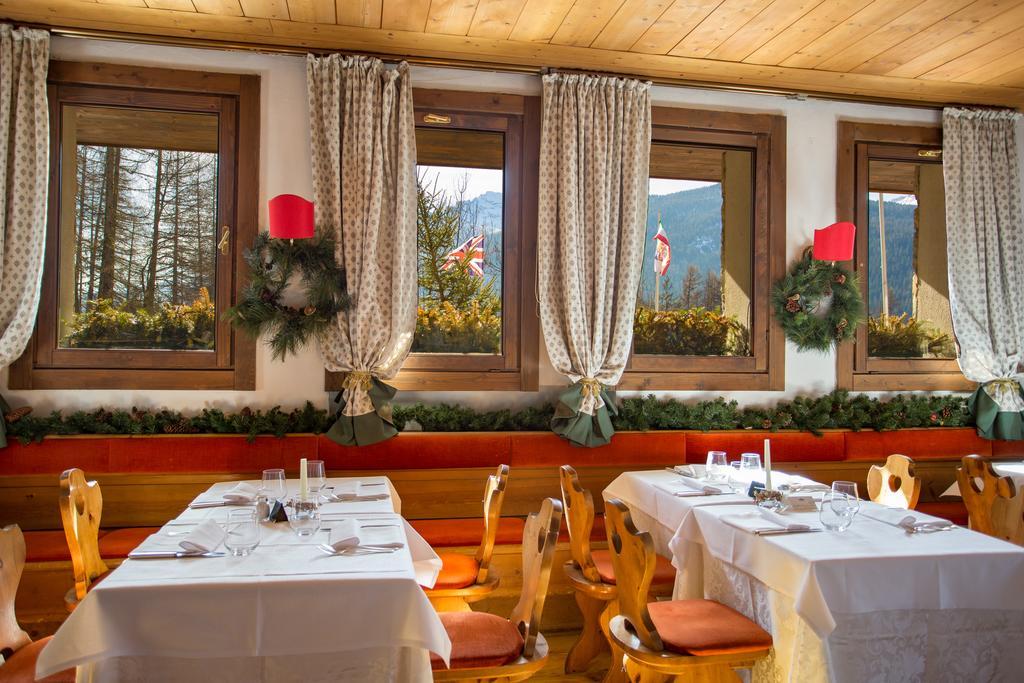 Hotel Mirage Cortina dʼAmpezzo Exterior foto