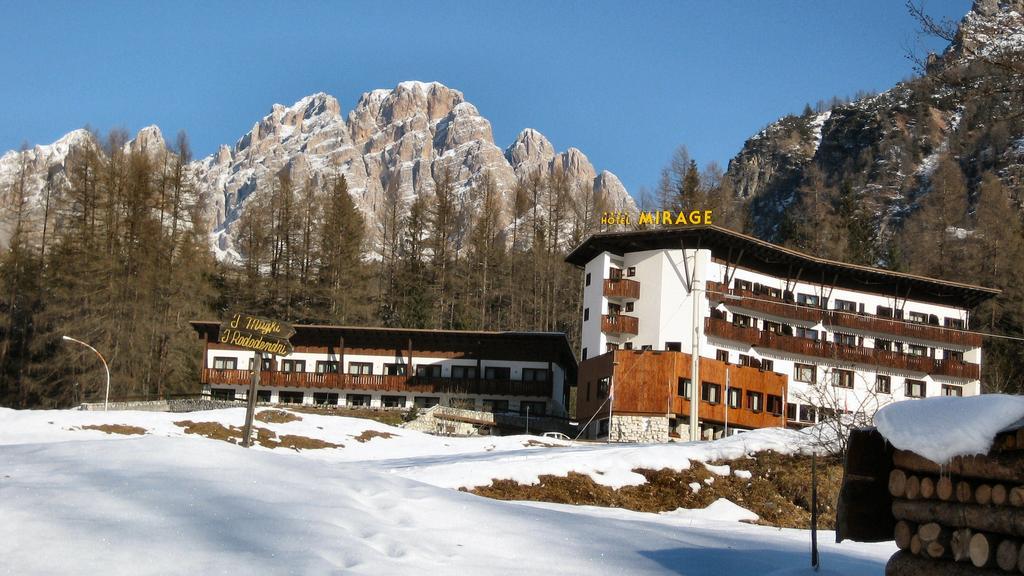 Hotel Mirage Cortina dʼAmpezzo Exterior foto