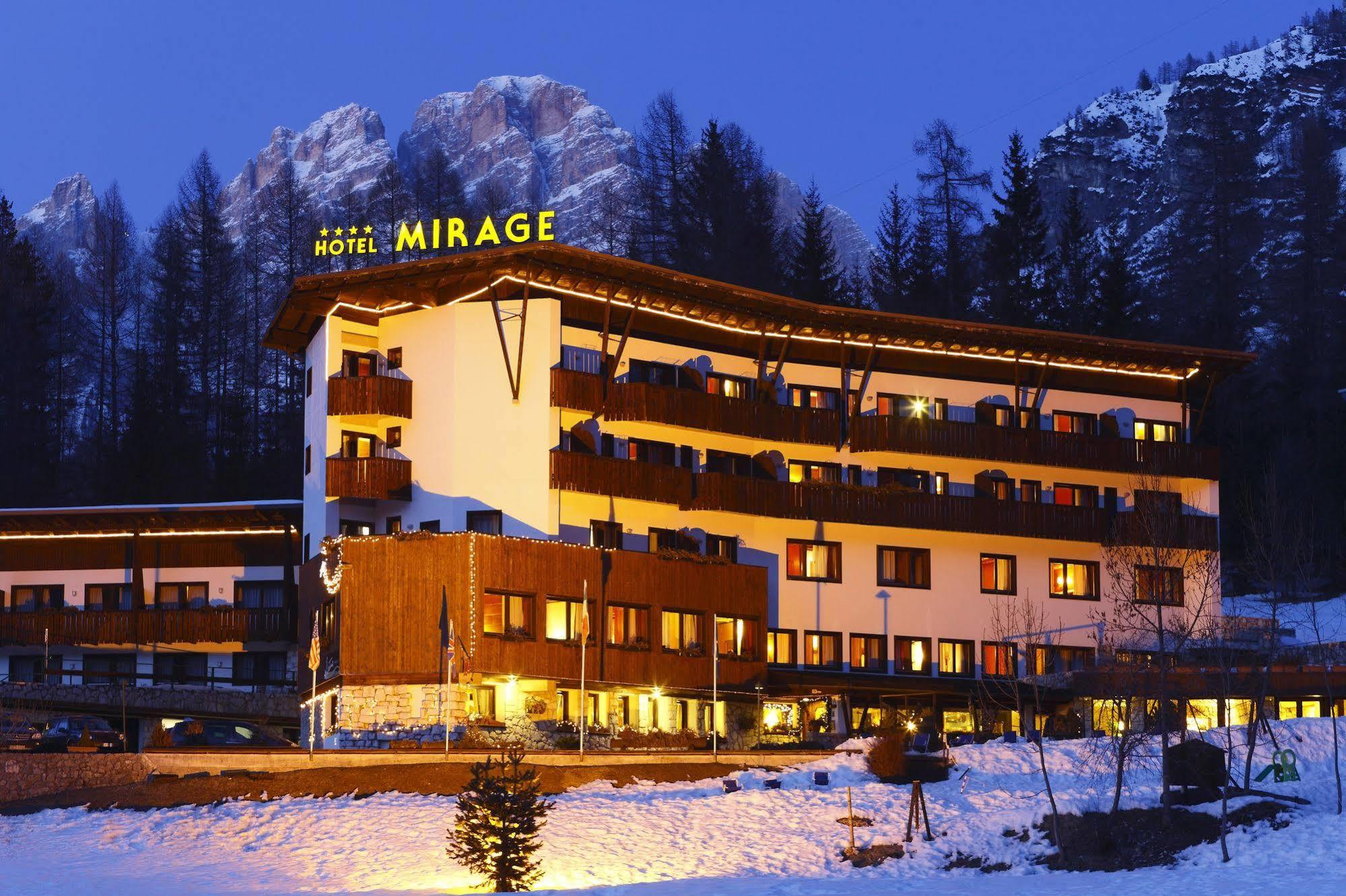 Hotel Mirage Cortina dʼAmpezzo Exterior foto